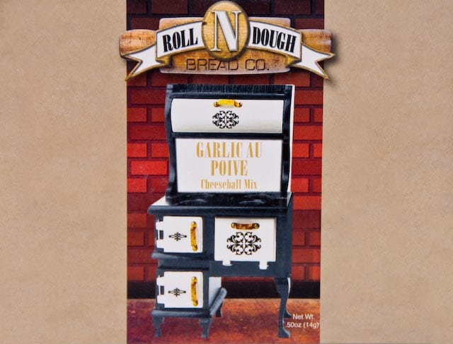 garlic au poive cheeseball label